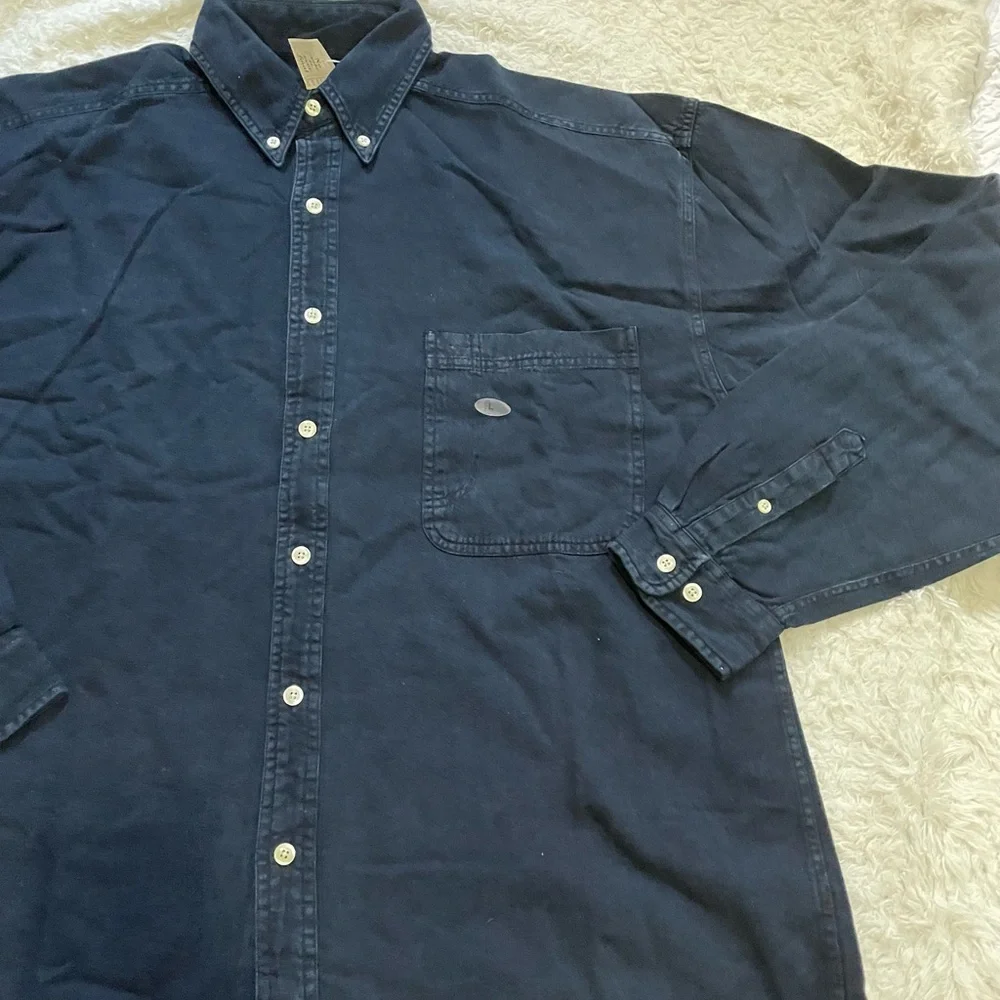 Men's Navy Blue Button-Down Shirt - Picture 13 of 13